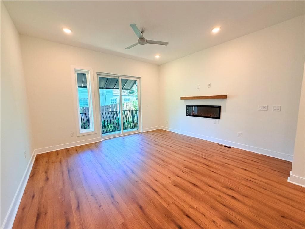 2 bedroom, 3 bathroom, 1,532 sq ft townhouse under contract at 2199 Lenox Road 14, Atlanta, GA 30324 — photo 7