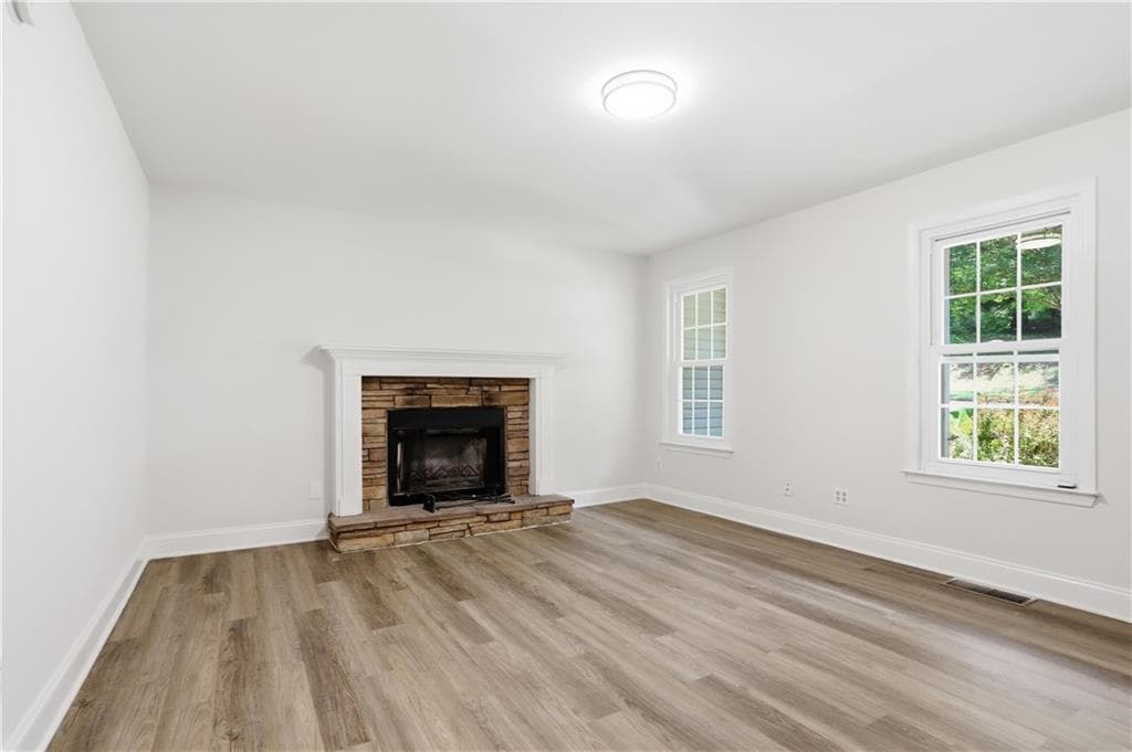 4 bedroom, 3 bathroom, 3,520 sq ft single family residence for sale at 249 Serenoa Drive, Canton, GA 30114 — photo 6