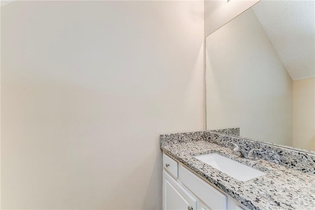3 bedroom, 3 bathroom, 1,452 sq ft townhouse for sale at 209 Enterprise Path, Hiram, GA 30141 — photo 5