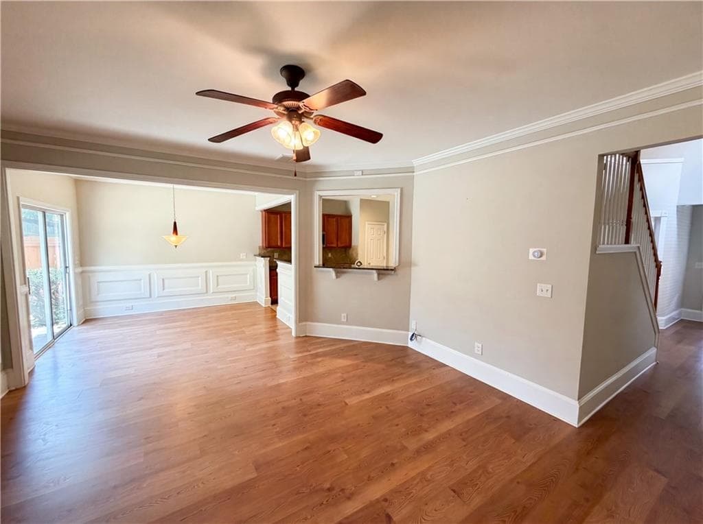 3 bedroom, 3 bathroom, 1,806 sq ft single family residence for sale at 5775 Sterling Court, Cumming, GA 30040 — photo 7