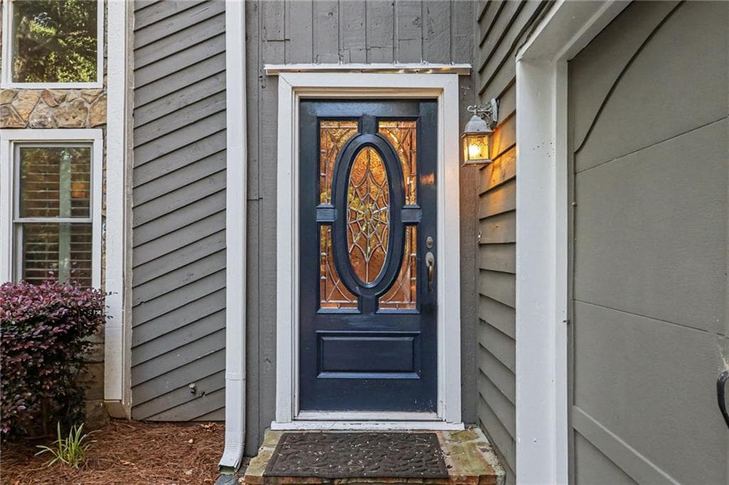 4 bedroom, 4 bathroom, 3,348 sq ft single family residence for sale at 140 Fairway Ridge Drive, Alpharetta, GA 30022 — photo 2