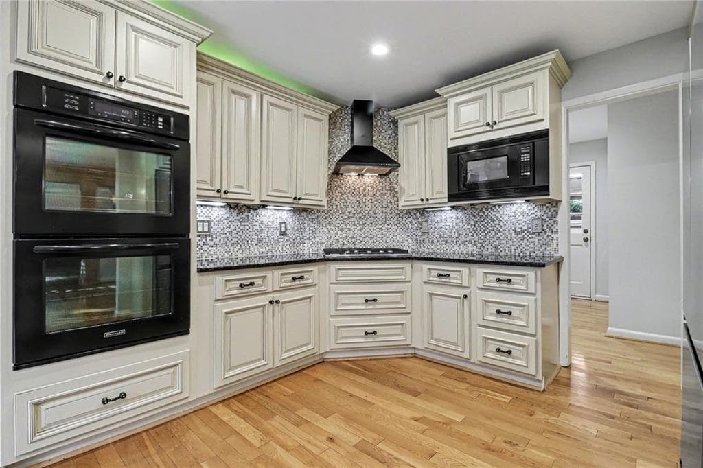 4 bedroom, 4 bathroom, 3,348 sq ft single family residence for sale at 140 Fairway Ridge Drive, Alpharetta, GA 30022 — photo 10