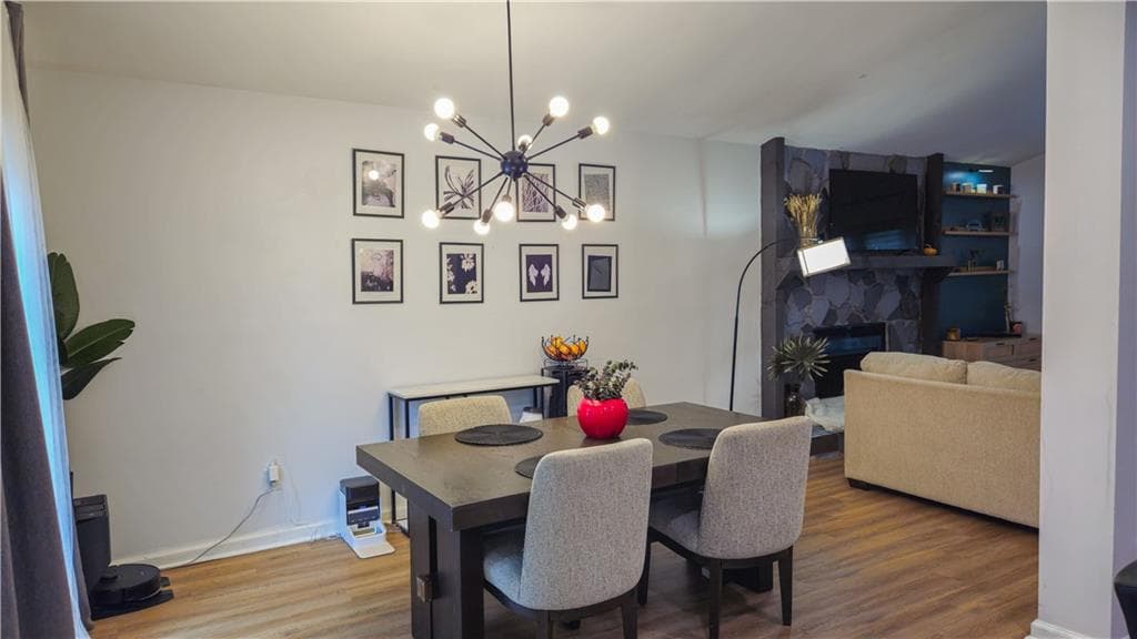 3 bedroom, 3 bathroom, 1,959 sq ft single family residence for sale at 4737 Trailblazer Court, Lilburn, GA 30047 — photo 6