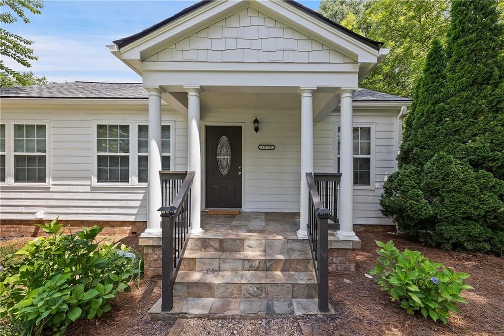 3 bedroom, 2 bathroom, 1,594 sq ft single family residence sold at 1575 Walker Street, Smyrna, GA 30080