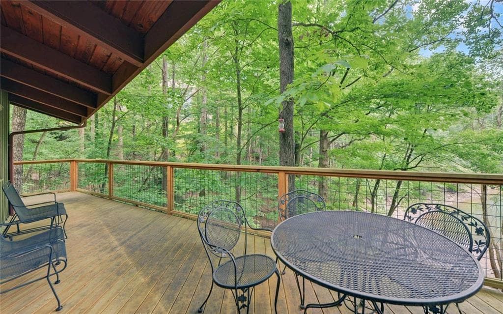 2 bedroom, 2 bathroom, 1,296 sq ft single family residence for sale at 4273 Cherokee Trail, Gainesville, GA 30504 — photo 6