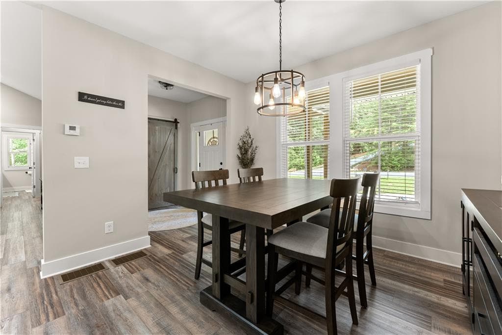 3 bedroom, 2 bathroom, 2,022 sq ft single family residence for sale at 35 Chimney Lane, Cleveland, GA 30528 — photo 9