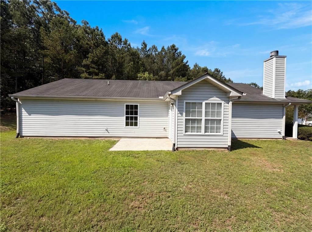 3 bedroom, 2 bathroom, 1,440 sq ft single family residence under contract at 6774 Fairfax Court, Lithonia, GA 30038 — photo 5