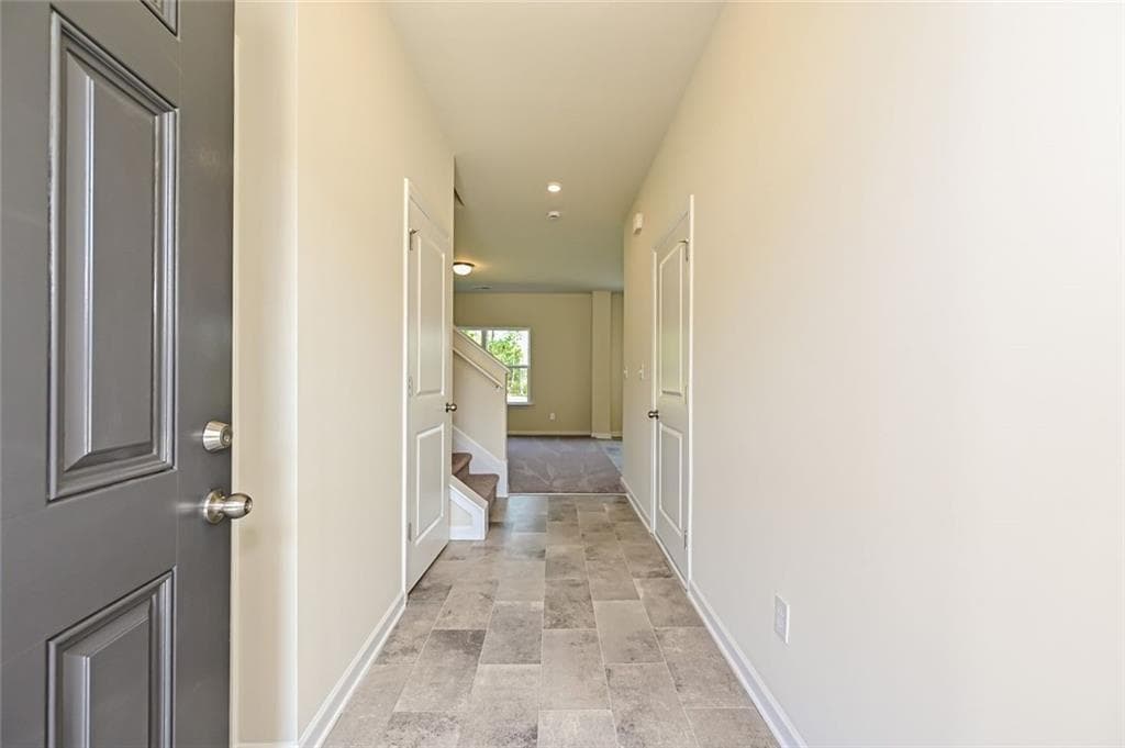3 bedroom, 3 bathroom, 1,650 sq ft single family residence under contract at 810 Kensington Street, Kingston, GA 30145 — photo 2