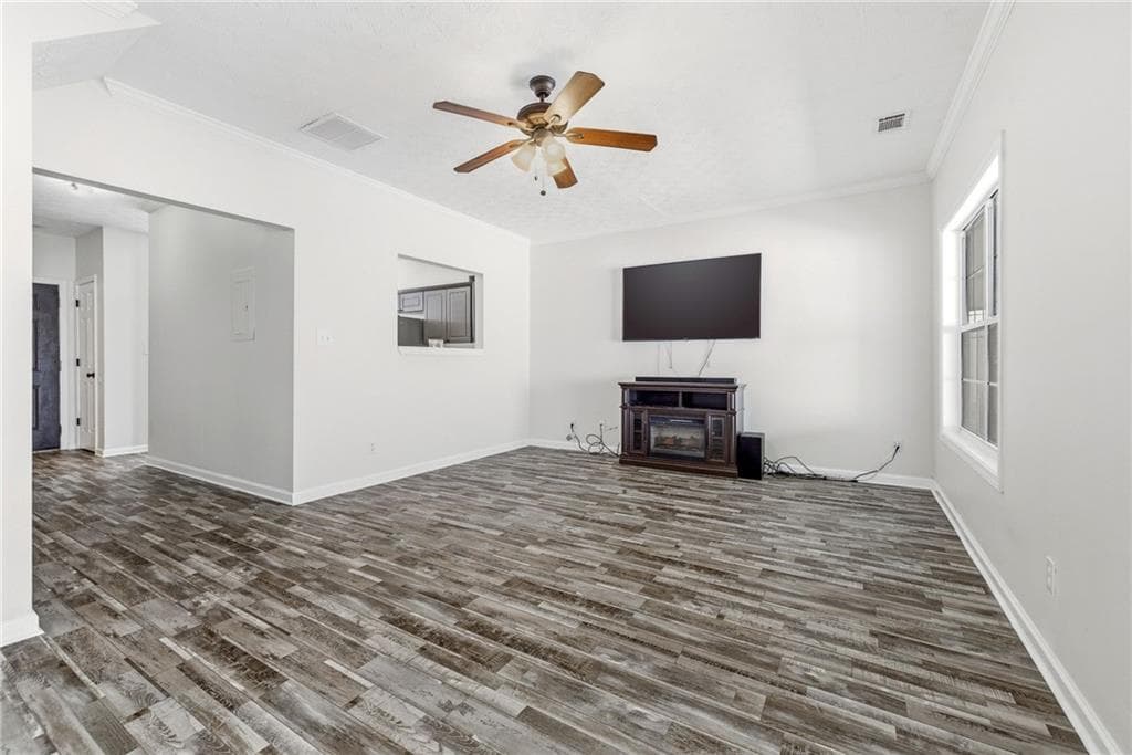 2 bedroom, 3 bathroom, 1,253 sq ft townhouse for sale at 4350 Cypress Court, Cumming, GA 30040 — photo 10