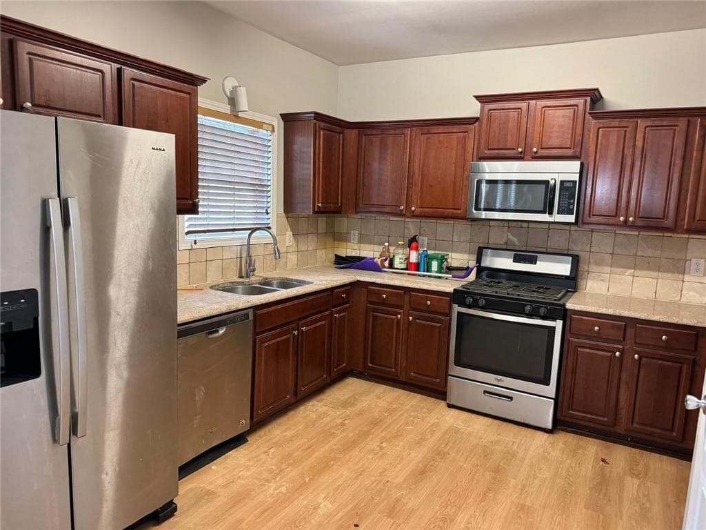 3 bedroom, 3 bathroom, 2,277 sq ft townhouse for rent at 13 Burns View Court 32G, Lawrenceville, GA 30044 for $2,400 a month — photo 3