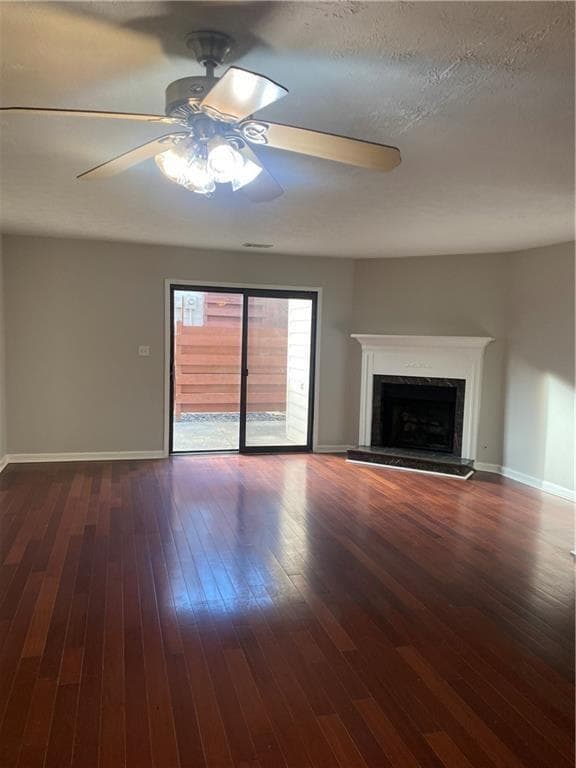 2 bedroom, 3 bathroom, 1,260 sq ft townhouse for rent at 2852 Webb Bridge Road, Alpharetta, GA 30009 for $1,800 a month — photo 3