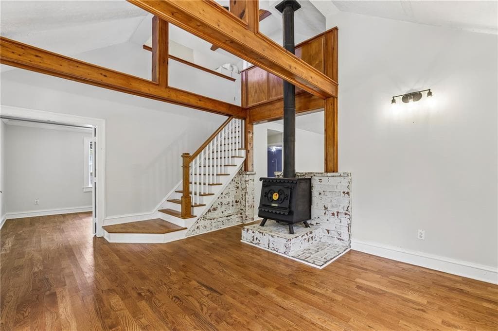 3 bedroom, 3 bathroom, 2,421 sq ft single family residence under contract at 363 Burns Lane, Canton, GA 30115 — photo 8