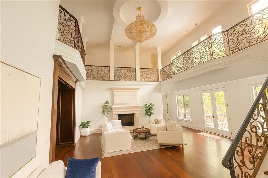 7 bedroom, 8 bathroom, 11,000 sq ft single family residence for sale at 645 Londonberry Road, Atlanta, GA 30327 — photo 3