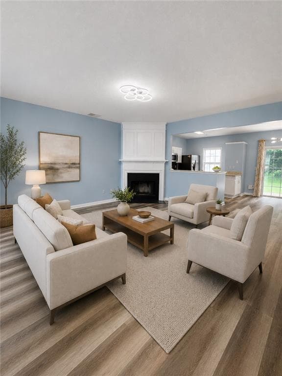 3 bedroom, 3 bathroom, 1,370 sq ft townhouse for sale at 10900 Wittenridge Drive H8, Alpharetta, GA 30022 — photo 5