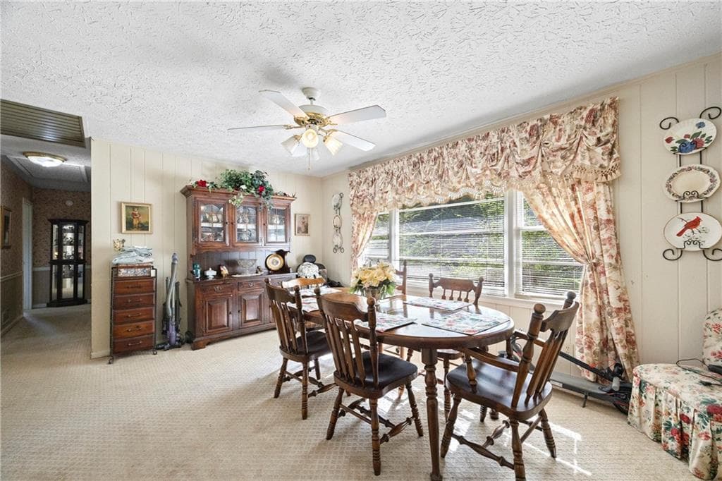 3 bedroom, 2 bathroom, 1,484 sq ft single family residence under contract at 589 Creek View Drive, Lawrenceville, GA 30044 — photo 9