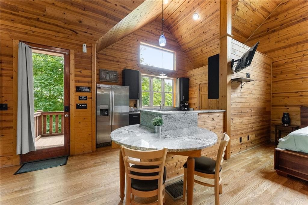 1 bedroom, 1 bathroom, 1,088 sq ft single family residence for sale at 265 Maple Ridge Drive, Cleveland, GA 30528 — photo 3