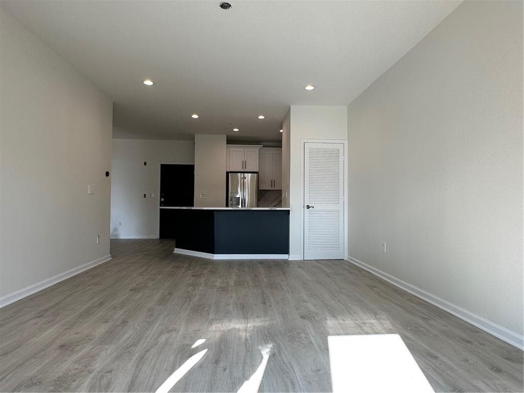 1 bedroom, 1 bathroom, 800 sq ft condominium for rent at 821 Ralph Mcgill Boulevard 2211, Atlanta, GA 30306 for $2,100 a month — photo 5