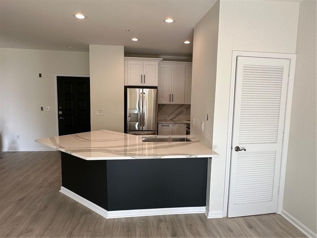 1 bedroom, 1 bathroom, 800 sq ft condominium for rent at 821 Ralph Mcgill Boulevard 2211, Atlanta, GA 30306 for $2,100 a month — photo 6