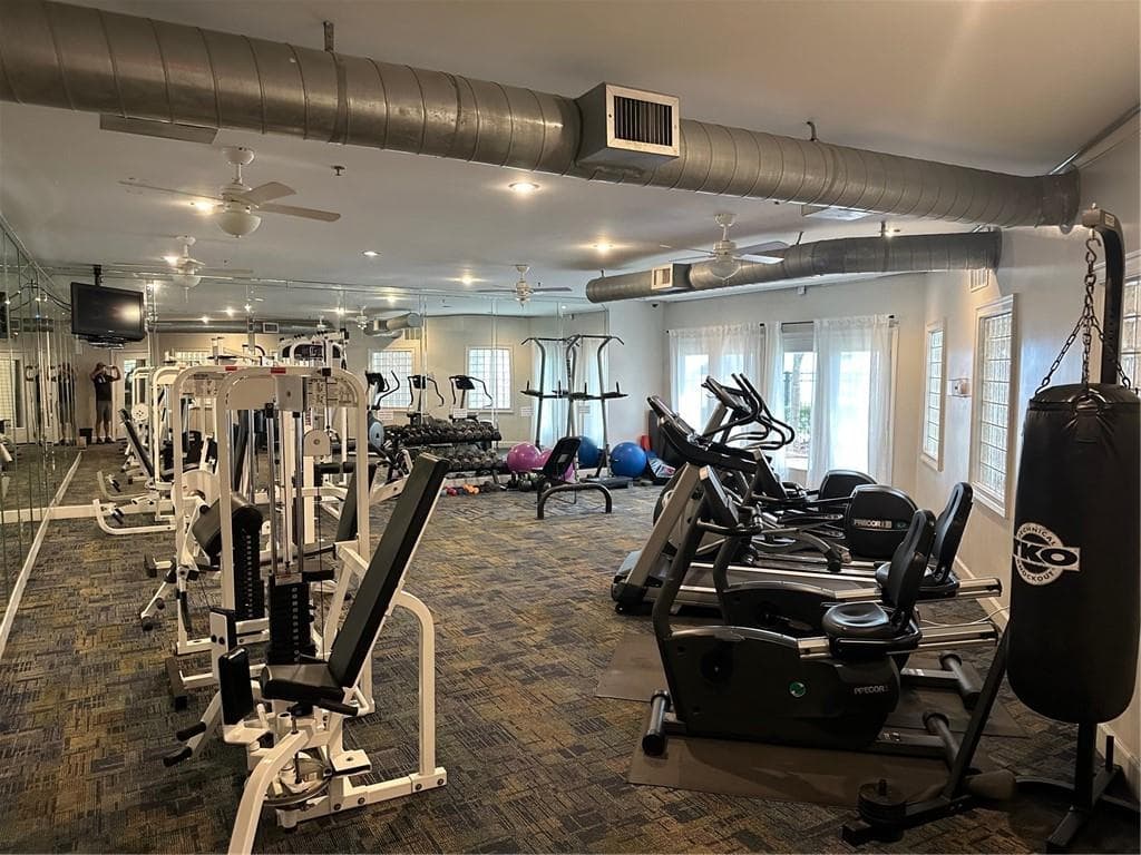 1 bedroom, 1 bathroom, 800 sq ft condominium for rent at 821 Ralph Mcgill Boulevard 2211, Atlanta, GA 30306 for $2,100 a month — photo 8