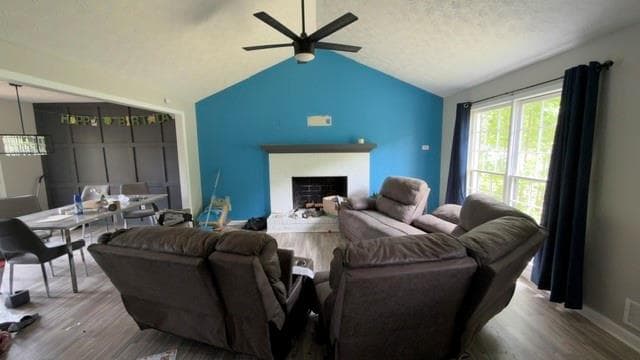 3 bedroom, 2 bathroom, 1,182 sq ft single family residence for sale at 408 Willow Court, Conyers, GA 30094 — photo 3