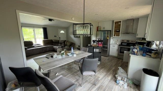 3 bedroom, 2 bathroom, 1,182 sq ft single family residence for sale at 408 Willow Court, Conyers, GA 30094 — photo 8