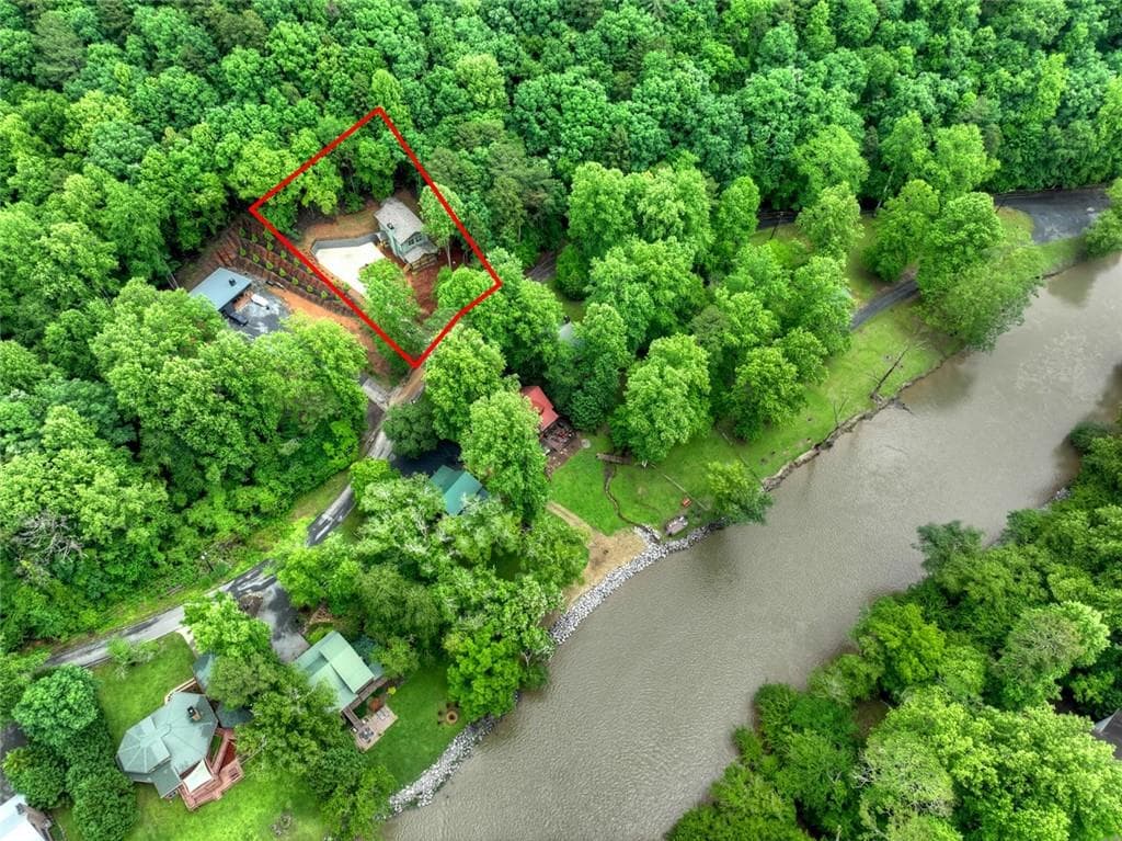 3 bedroom, 3 bathroom, 1,920 sq ft single family residence for sale at 91 Edgewater Drive, Ellijay, GA 30540 — photo 6