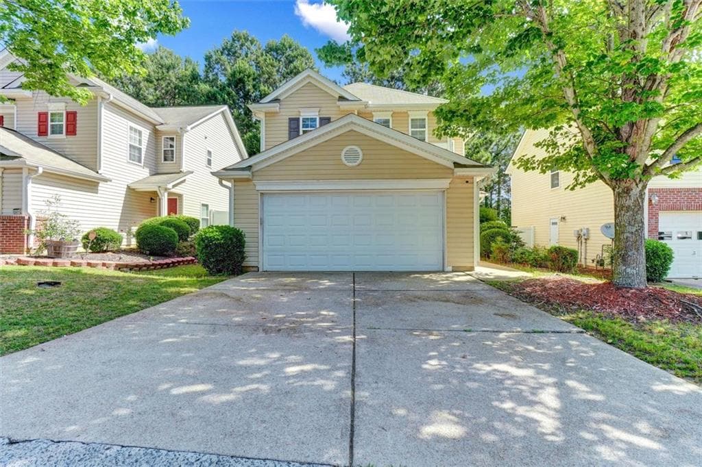 3 bedroom, 3 bathroom, 1,970 sq ft single family residence sold at 301 Silver Spring Street, Dallas, GA 30157