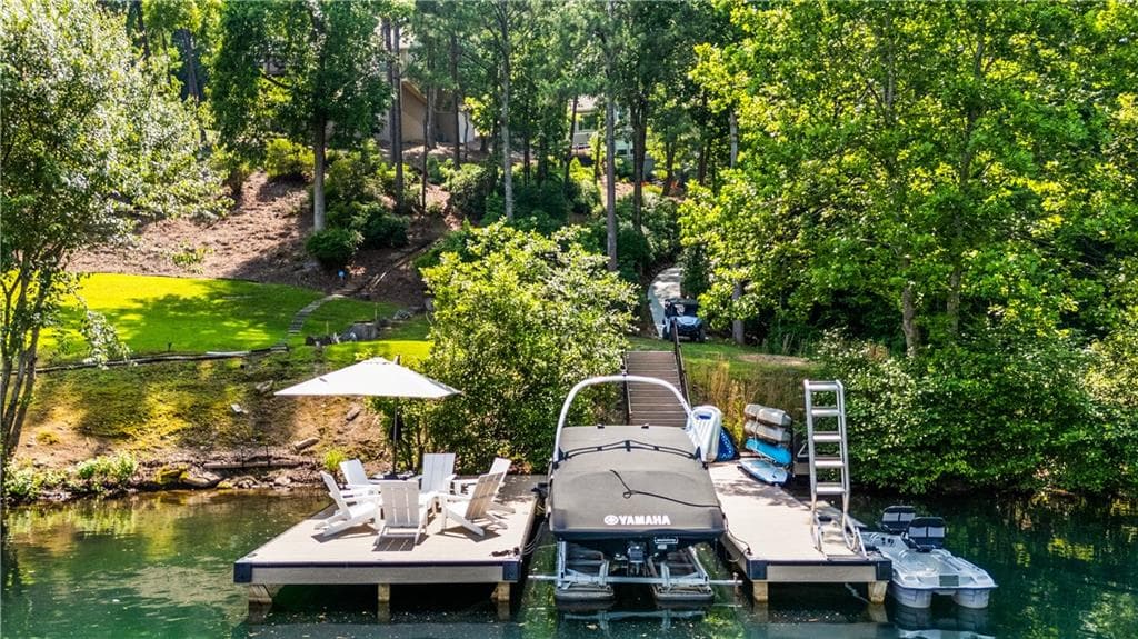3 bedroom, 4 bathroom, 2,705 sq ft single family residence for sale at 401 Ridgewater Lane, Waleska, GA 30183 — photo 4