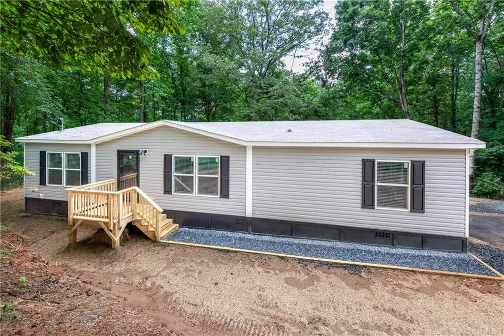 3 bedroom, 2 bathroom, 1,568 sq ft single family residence sold at 522 Refuge Valley Road, Jasper, GA 30143