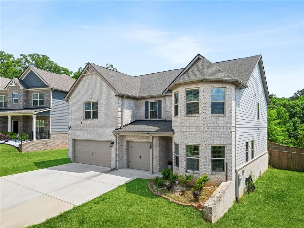 5 bedroom, 4 bathroom, 3,862 sq ft single family residence for sale at 4836 Sultana Way, Atlanta, GA 30331 — photo 5