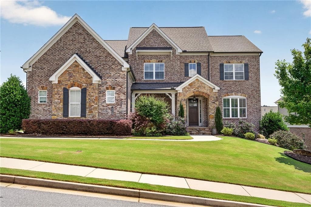 6 bedroom, 6 bathroom, 5,978 sq ft single family residence sold at 6040 Meyers Park, Suwanee, GA 30024