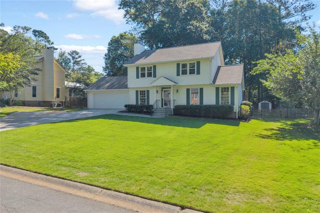 3 bedroom, 3 bathroom, 2,648 sq ft single family residence under contract at 167 Knollwood Drive, Marietta, GA 30064 — photo 2