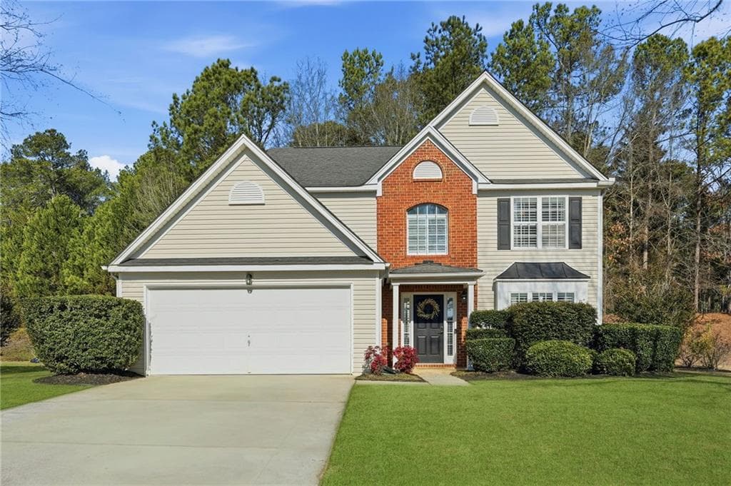 4 bedroom, 3 bathroom, 1,974 sq ft single family residence for sale at 1230 Skipping Rock Lane, Grayson, GA 30017