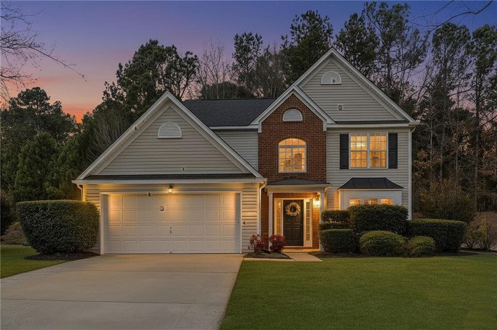 4 bedroom, 3 bathroom, 1,974 sq ft single family residence for sale at 1230 Skipping Rock Lane, Grayson, GA 30017 — photo 2