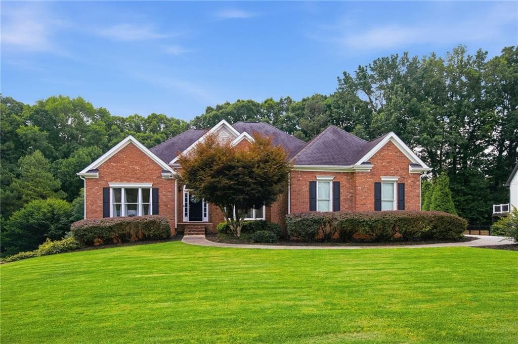 4 bedroom, 2 bathroom, 2,161 sq ft single family residence sold at 1825 Country Crest Way, Dacula, GA 30019