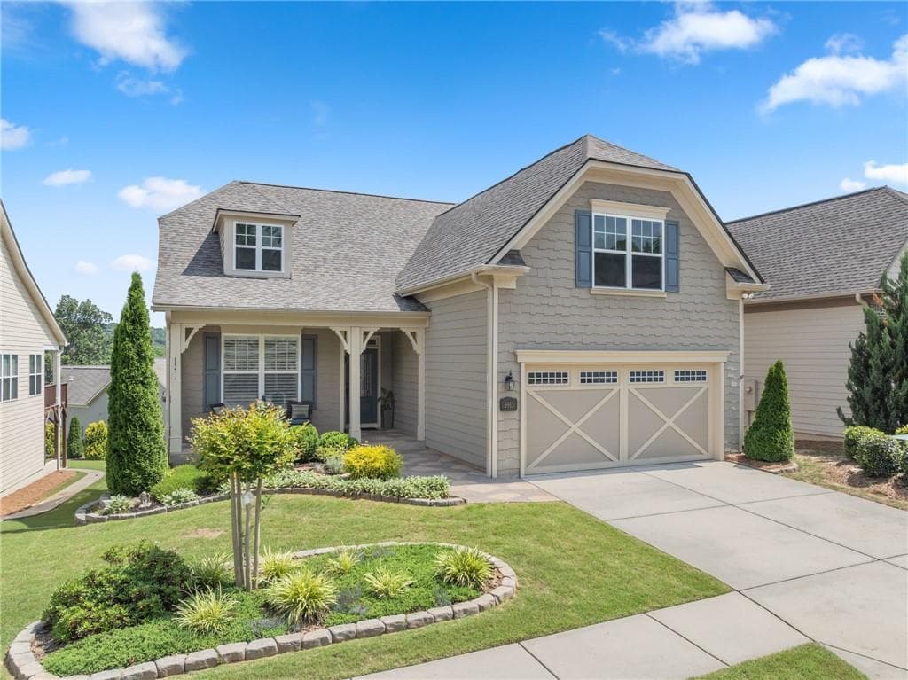 3 bedroom, 3 bathroom, 2,482 sq ft single family residence for sale at 3913 Great Pine Drive, Gainesville, GA 30504 — photo 2