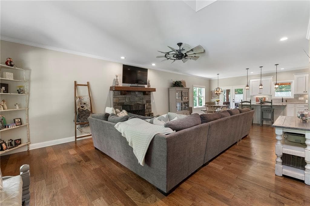 4 bedroom, 4 bathroom, 3,300 sq ft single family residence for sale at 230 McArthur Drive, Canton, GA 30115 — photo 3