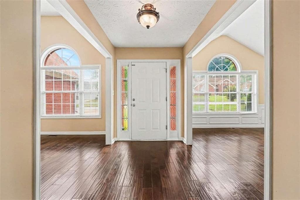 4 bedroom, 3 bathroom, 4,538 sq ft single family residence for sale at 2075 Heatherton Road, Dacula, GA 30019 — photo 4