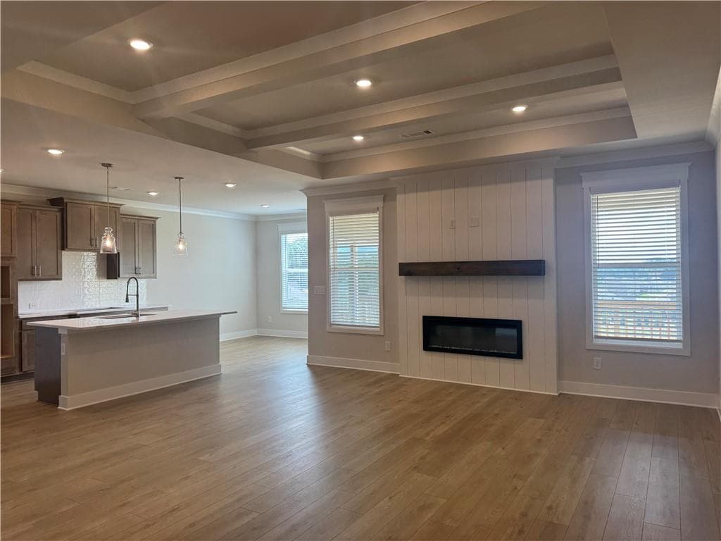 3 bedroom, 3 bathroom, 1,868 sq ft single family residence for sale at 145 Rose Lake Court, Hoschton, GA 30548 — photo 6