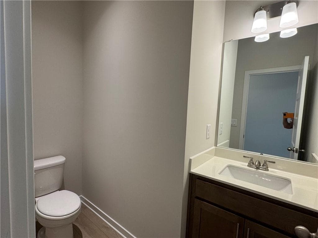 3 bedroom, 3 bathroom, 1,868 sq ft single family residence for sale at 145 Rose Lake Court, Hoschton, GA 30548 — photo 7