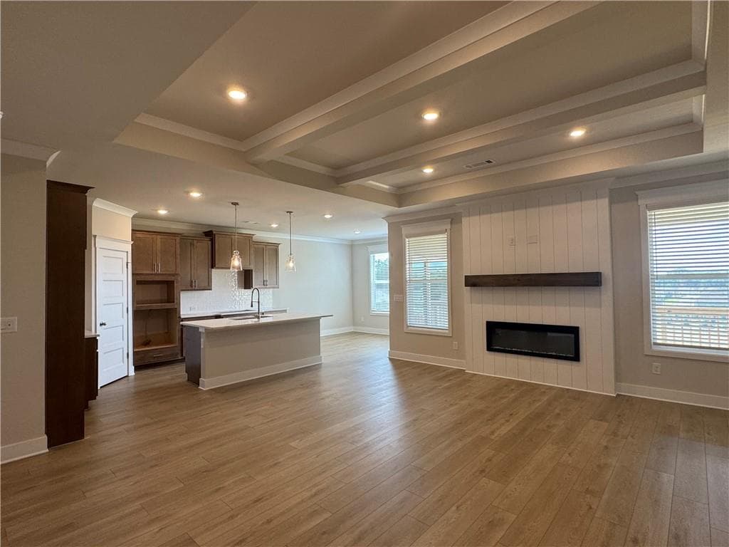 3 bedroom, 3 bathroom, 1,868 sq ft single family residence for sale at 145 Rose Lake Court, Hoschton, GA 30548 — photo 8