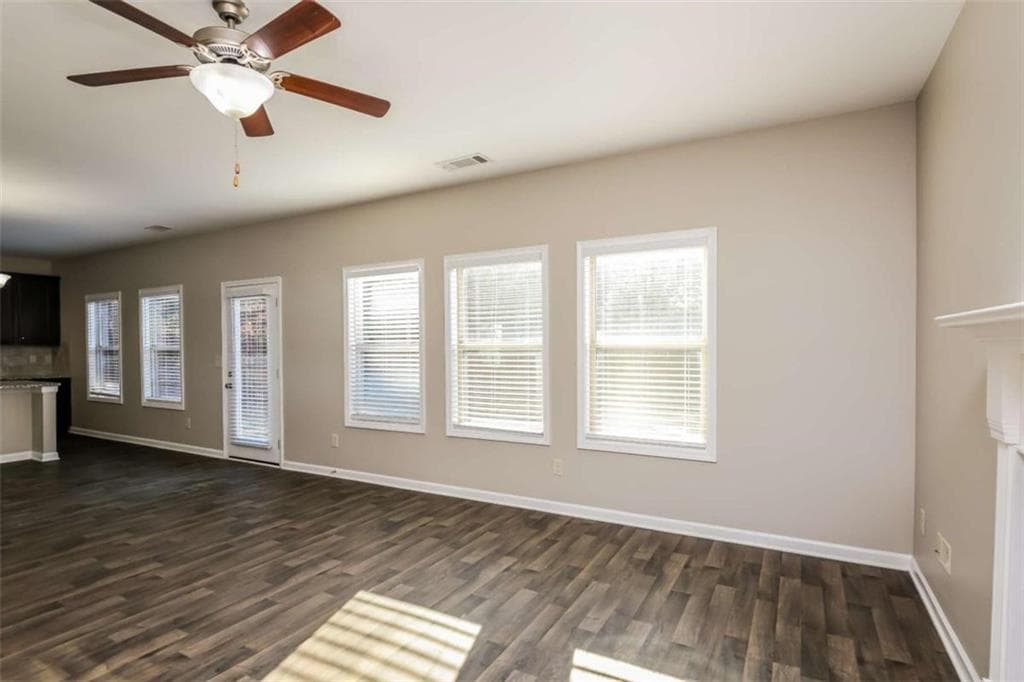 4 bedroom, 3 bathroom, 2,159 sq ft single family residence for sale at 870 Walnut Woods Drive, Braselton, GA 30517 — photo 10