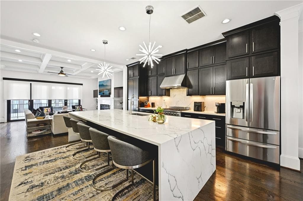 5 bedroom, 4 bathroom, 3,046 sq ft townhouse for sale at 1108 Briar Cove Circle, Atlanta, GA 30329 — photo 8