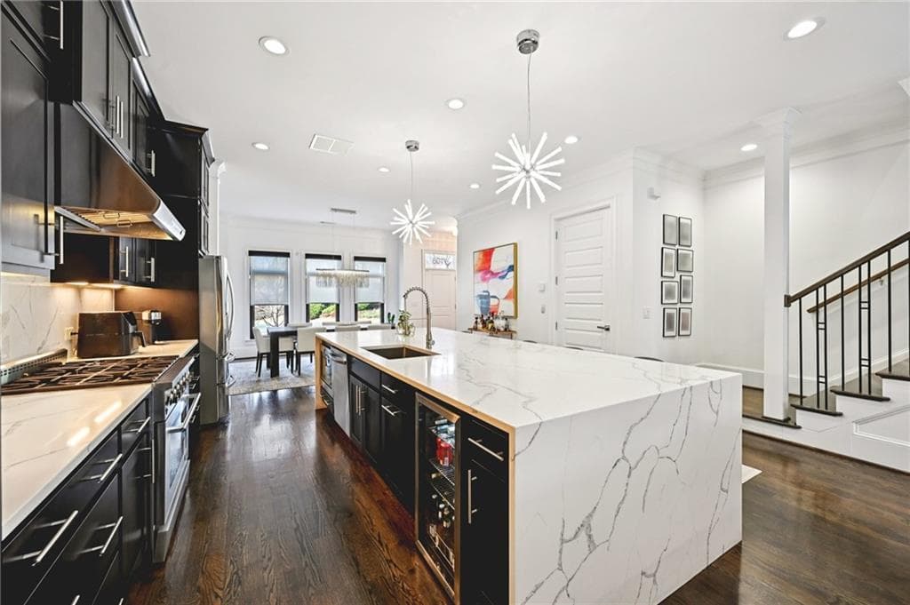 5 bedroom, 4 bathroom, 3,046 sq ft townhouse for sale at 1108 Briar Cove Circle, Atlanta, GA 30329 — photo 10