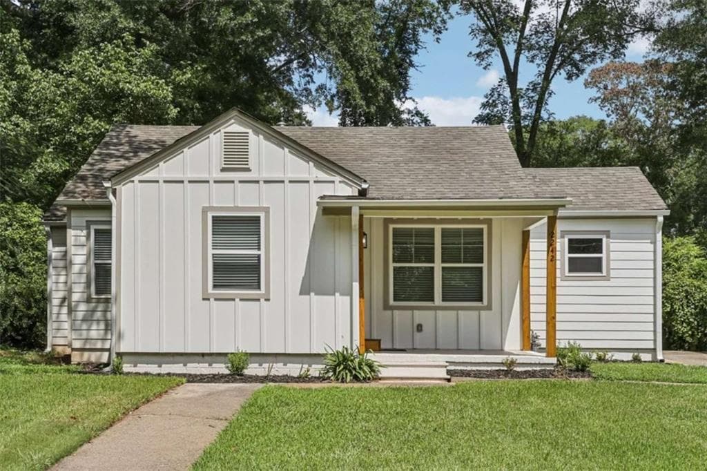 3 bedroom, 2 bathroom, 1,500 sq ft single family residence for sale at 2242 Jernigan Drive, Atlanta, GA 30315