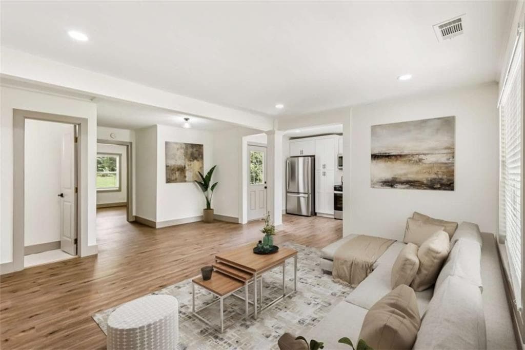 3 bedroom, 2 bathroom, 1,500 sq ft single family residence for sale at 2242 Jernigan Drive, Atlanta, GA 30315 — photo 4