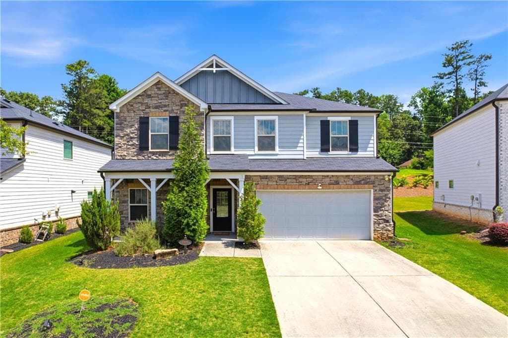 5 bedroom, 3 bathroom, 2,893 sq ft single family residence for rent at 1900 Azure Grove Court, Marietta, GA 30008 for $3,400 a month — photo 2