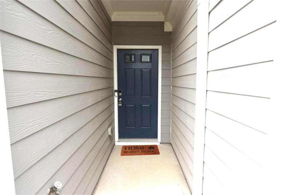 3 bedroom, 3 bathroom, 1,810 sq ft townhouse for sale at 2537 Centennial Place, South Fulton, GA 30349 — photo 4