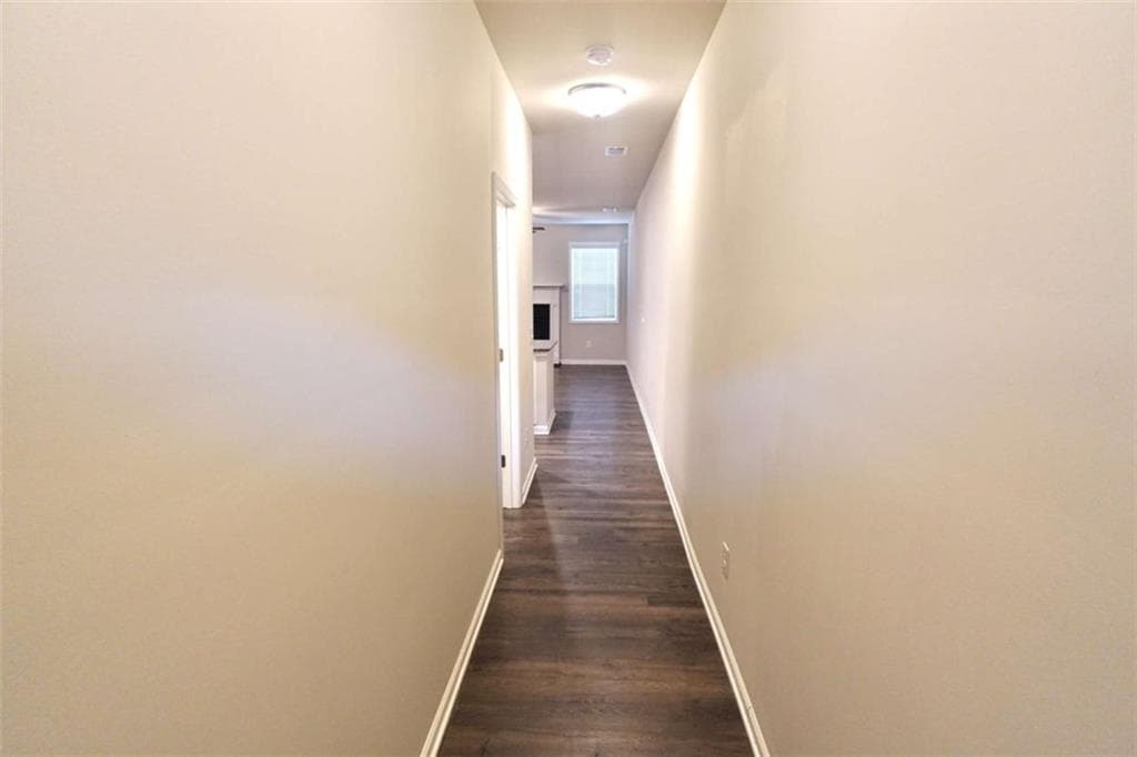 3 bedroom, 3 bathroom, 1,810 sq ft townhouse for sale at 2537 Centennial Place, South Fulton, GA 30349 — photo 5