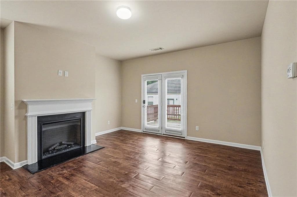 5 bedroom, 3 bathroom, 2,446 sq ft single family residence under contract at 1965 Osprey Drive, Hampton, GA 30228 — photo 6